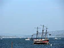 time bandit is big bears only pirate ship! /images/uploads/images/page_16_2.jpg